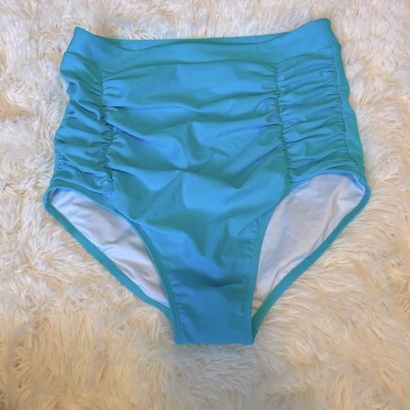 Relleciga Ruched Bathing Suit Bottom - Picture 3 of 7